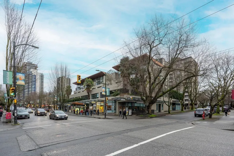 308 1688 ROBSON STREET - photo 1 of 22