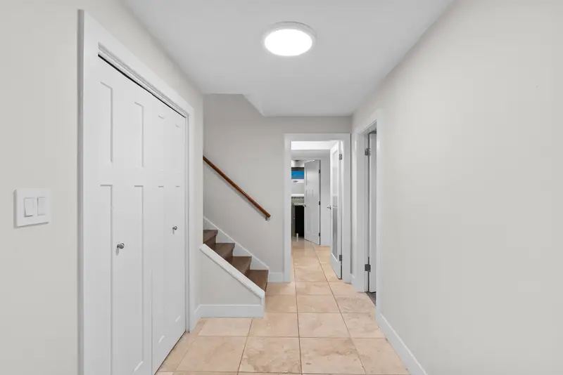 1721 DUNCAN DRIVE - photo 3 of 25