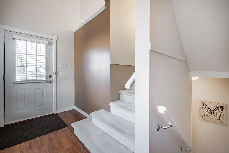 99 2738 158 STREET - photo 4 of 25