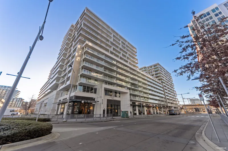 615 6328 NO. 3 ROAD - photo 1 of 25