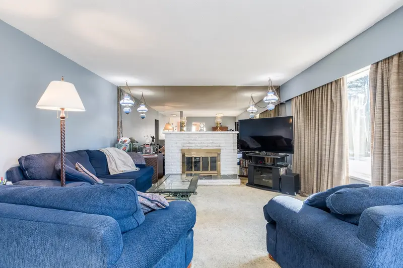 1247 TAMARACK PLACE - photo 4 of 25