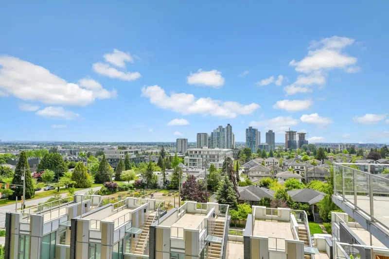 602 7418 PAULSON STREET - photo 2 of 25