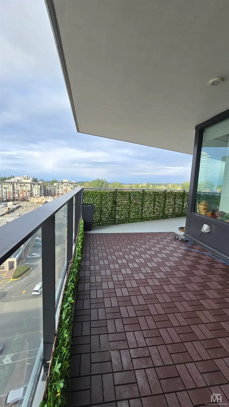 908 1588 JOHNSTON ROAD - photo 3 of 20