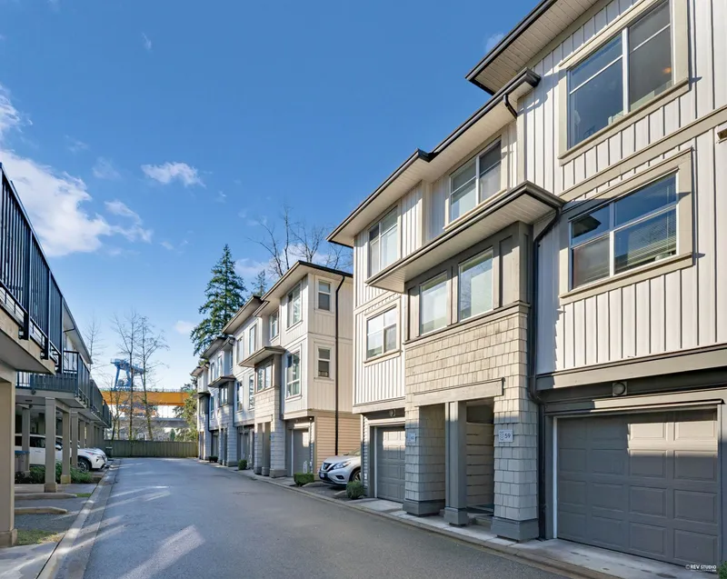 59 8355 164 STREET - photo 3 of 25