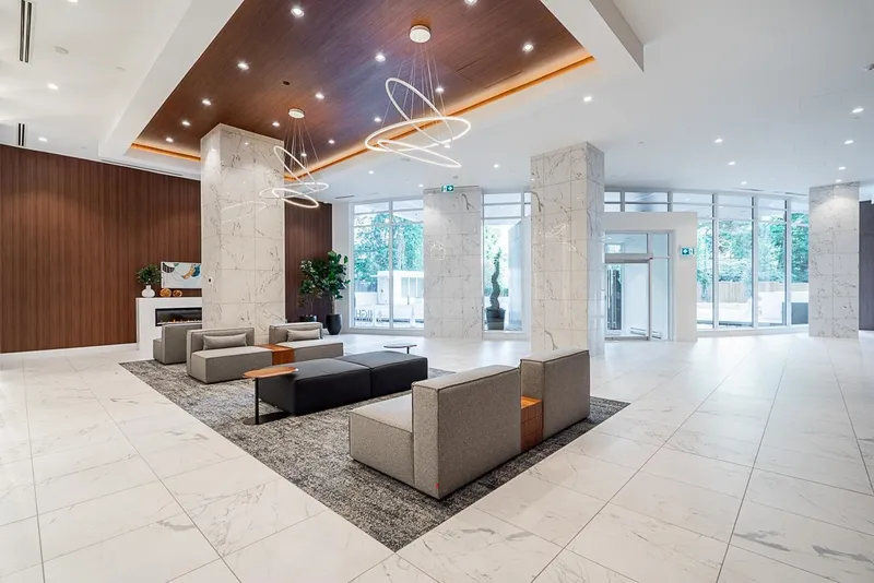 2301 518 CLARKE ROAD - photo 4 of 25