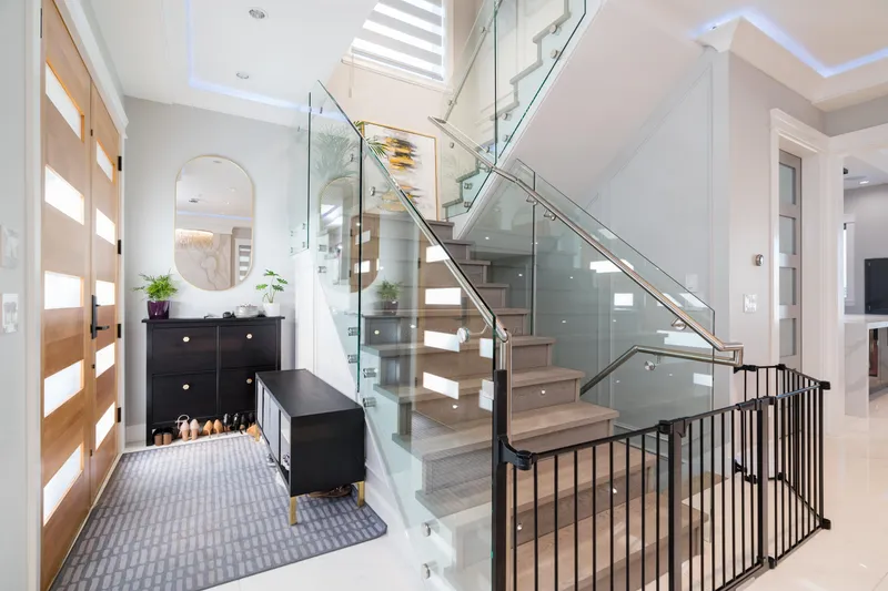 2783 E 27TH AVENUE - photo 3 of 25