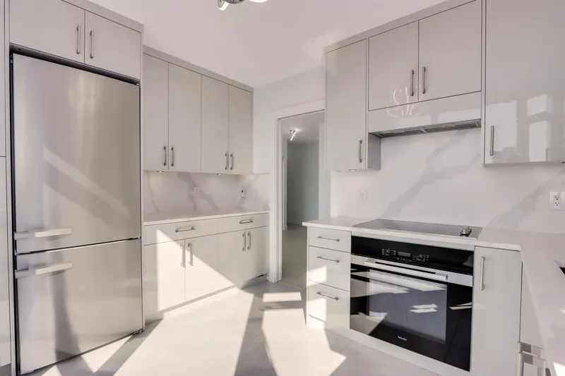 1203 140 E 14TH STREET - photo 1 of 18