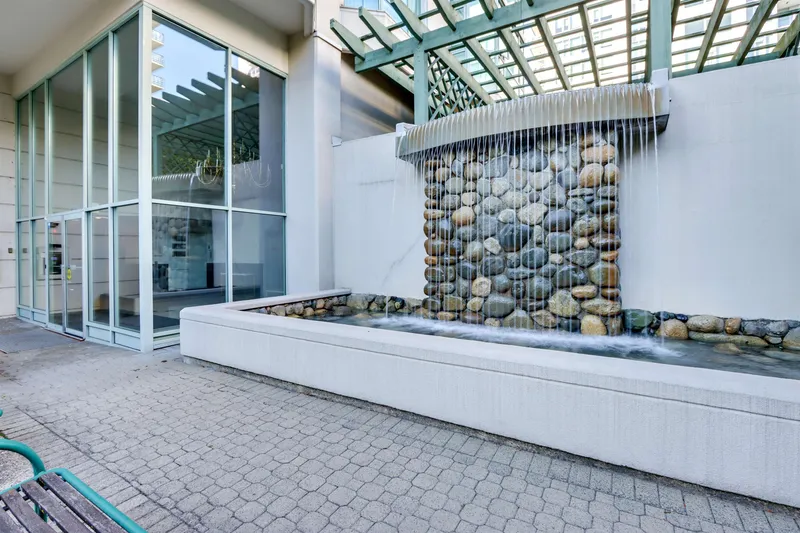 1203 140 E 14TH STREET - photo 3 of 18