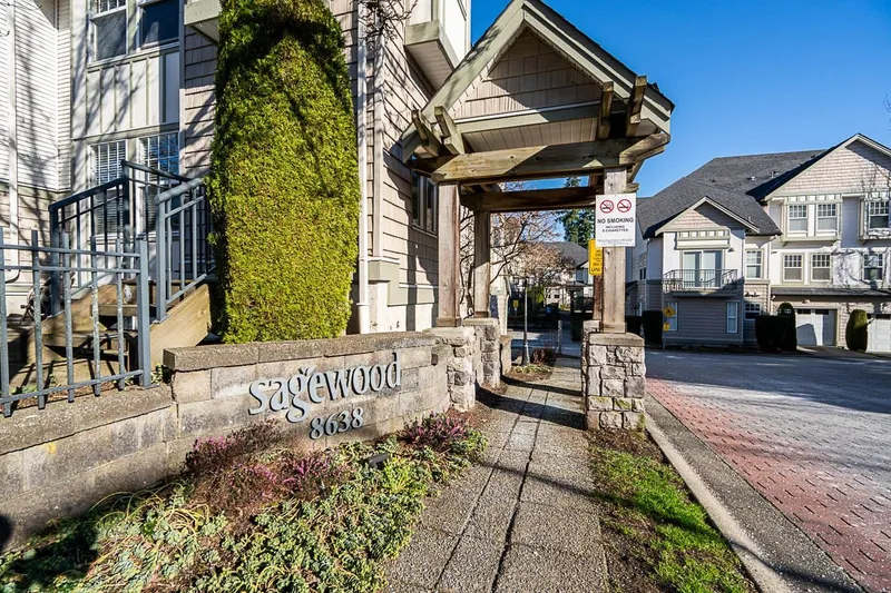 5 8638 159 STREET - photo 3 of 25