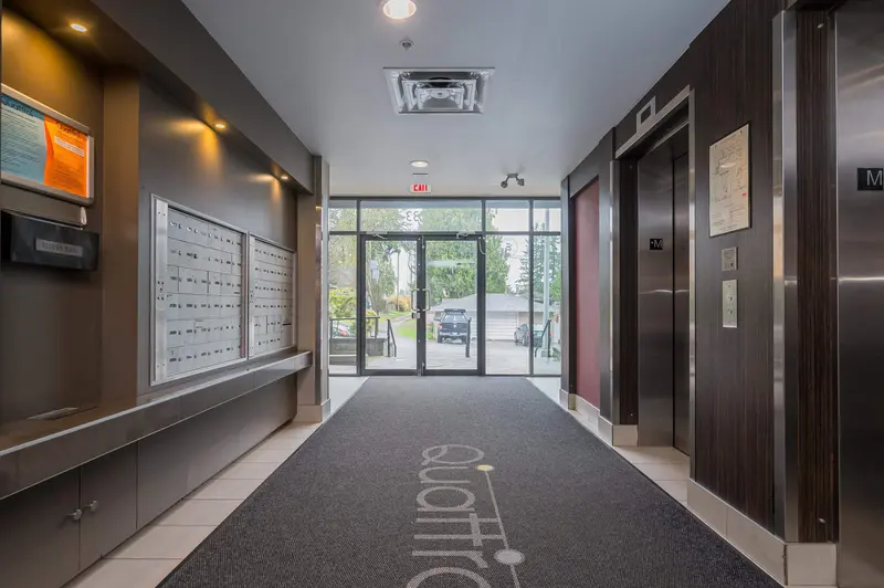 201 13733 107A AVENUE - photo 4 of 25