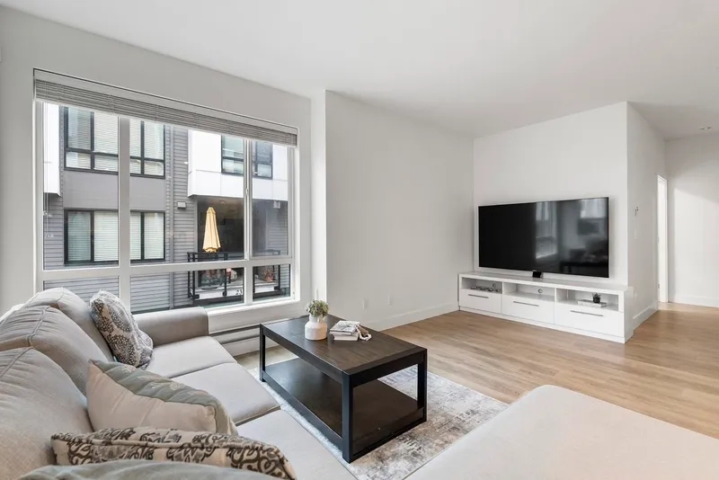 79 16433 19 AVENUE - photo 3 of 25