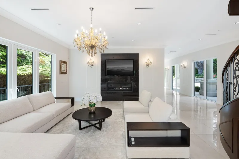 1760 29TH STREET - photo 4 of 25