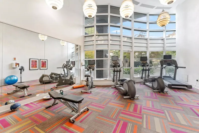 1102 181 W 1ST AVENUE - photo 3 of 7