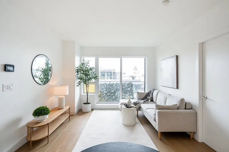 711 5788 GILBERT ROAD - photo 2 of 25