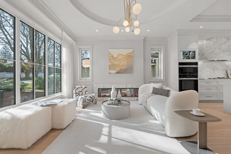 3581 W 19TH AVENUE - photo 2 of 19