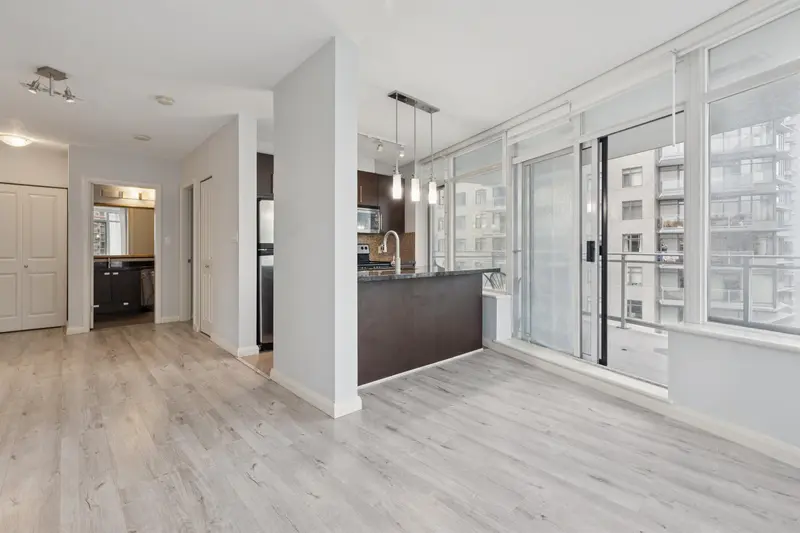 1708 888 CARNARVON STREET - photo 2 of 24