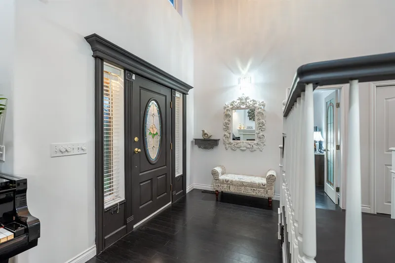 887 RIVERSIDE DRIVE - photo 3 of 25