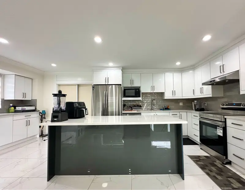 13017 64 AVENUE - photo 1 of 25