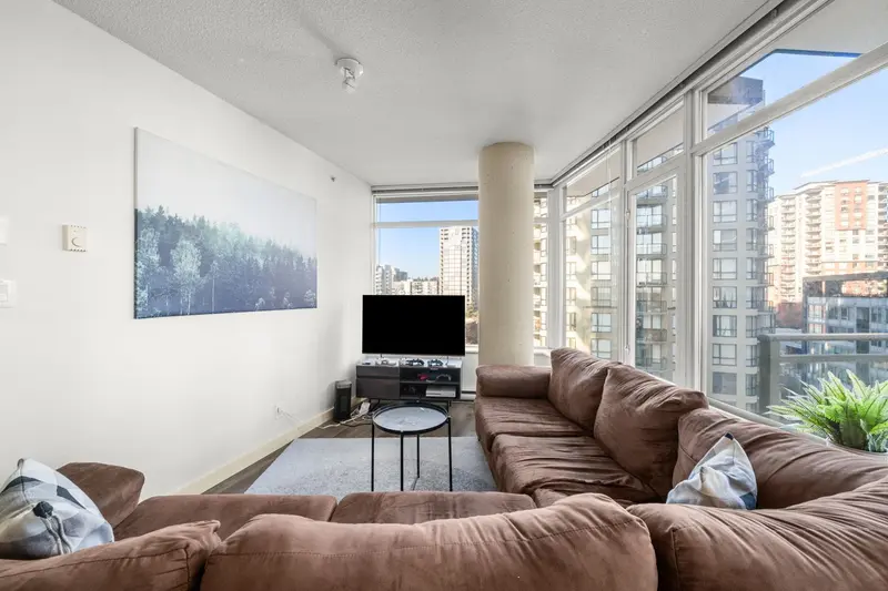 1006 898 CARNARVON STREET - photo 2 of 20