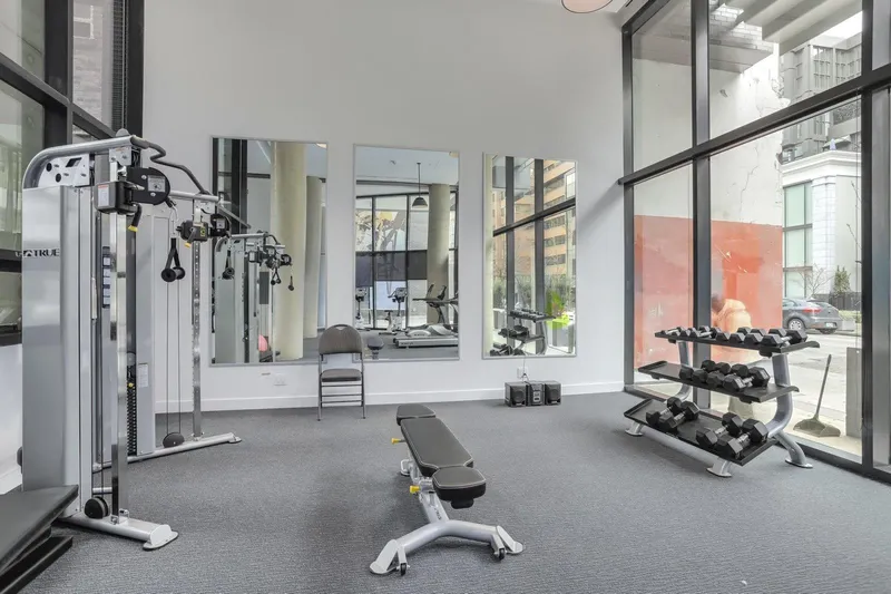 1903 1133 HORNBY STREET - photo 2 of 12