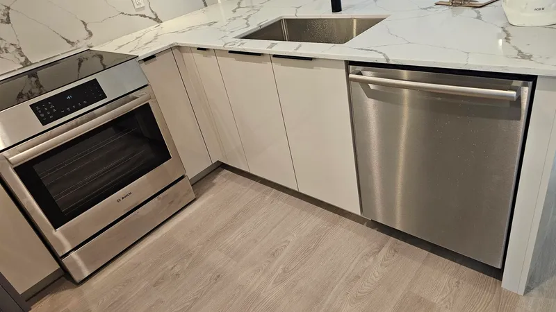 316 2250 E 1ST AVENUE - photo 3 of 25