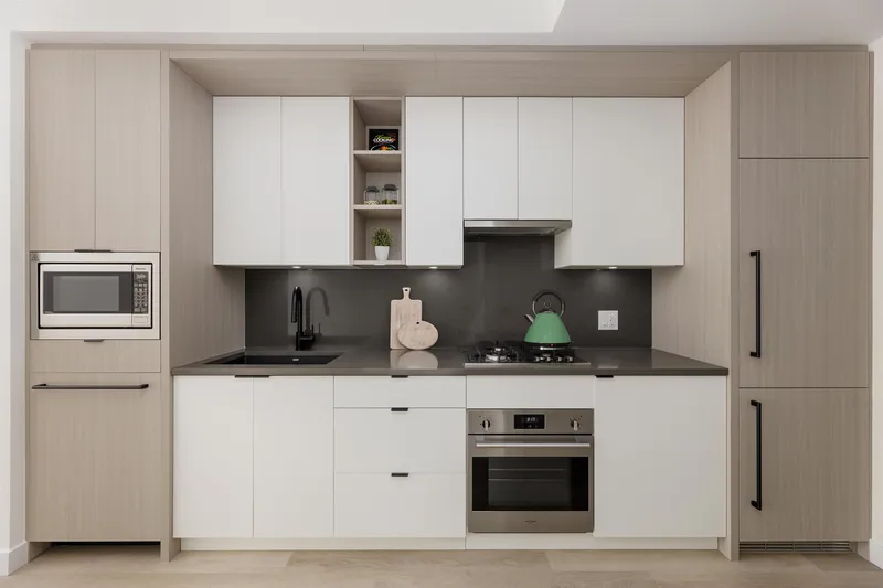 401 2268 E BROADWAY STREET - photo 2 of 17