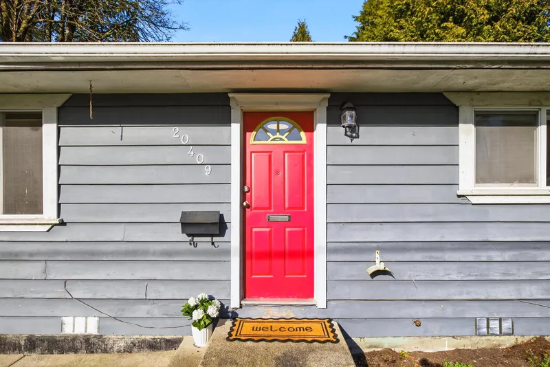 20409 122 AVENUE - photo 4 of 25