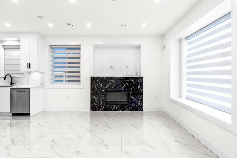 333 E 64TH AVENUE - photo 3 of 25