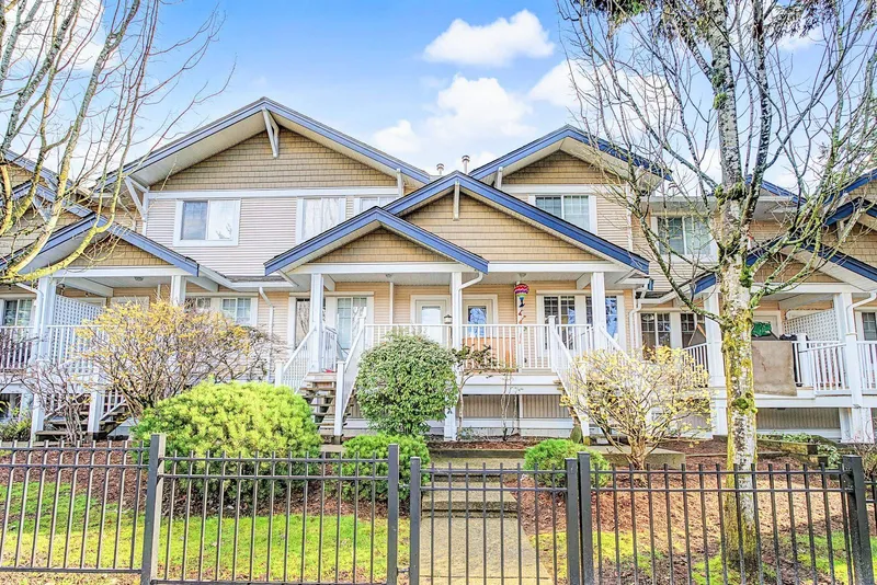 75 6533 121 STREET - photo 1 of 25