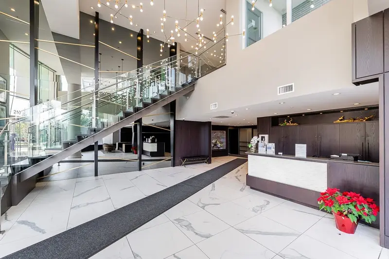 1601 210 SALTER STREET - photo 2 of 25