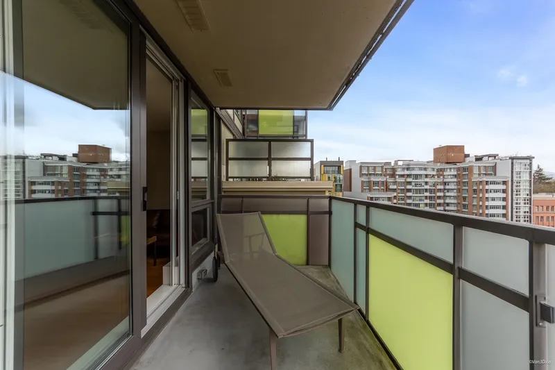 806 718 MAIN STREET - photo 2 of 6