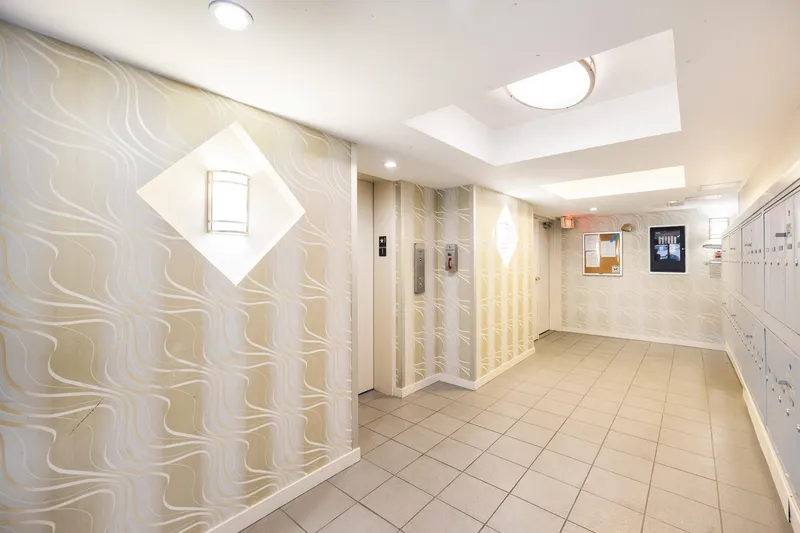 201 830 E 7TH AVENUE - photo 1 of 24