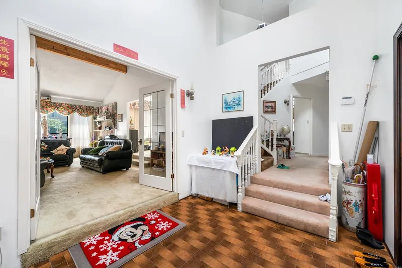 10613 YARMISH DRIVE - photo 3 of 25