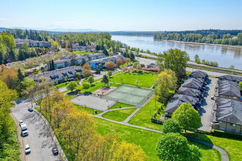 204 11595 FRASER STREET - photo 3 of 25