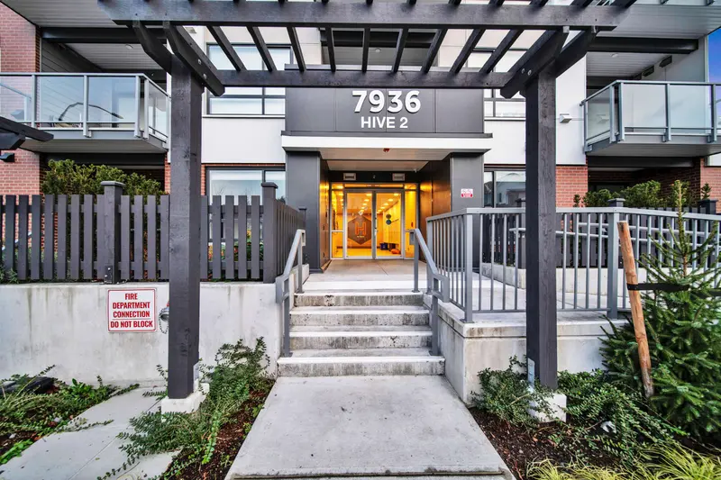 109 7936 206 STREET - photo 3 of 25