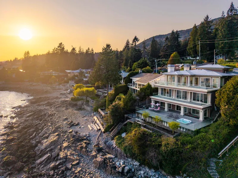 3008 PROCTER AVENUE - photo 2 of 25