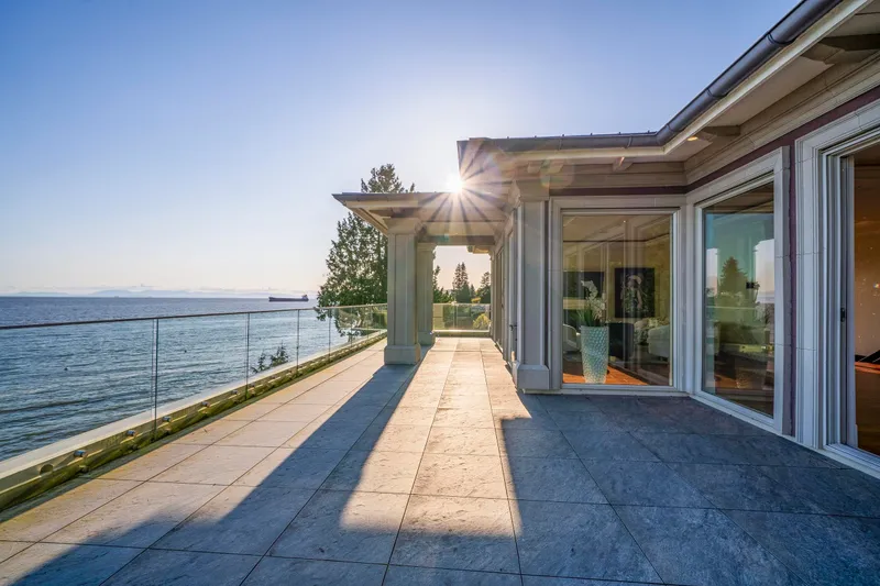 3008 PROCTER AVENUE - photo 3 of 25