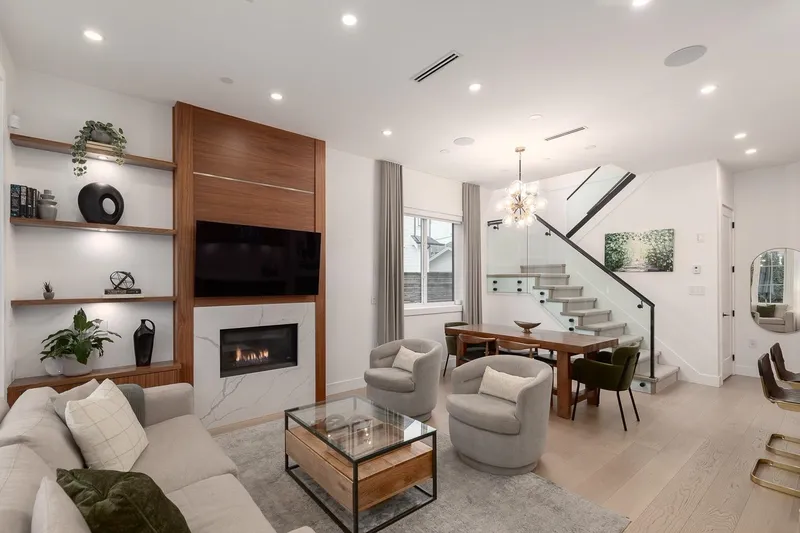 959 E 13TH AVENUE - photo 1 of 25