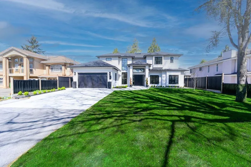 10671 CAITHCART ROAD - photo 2 of 25