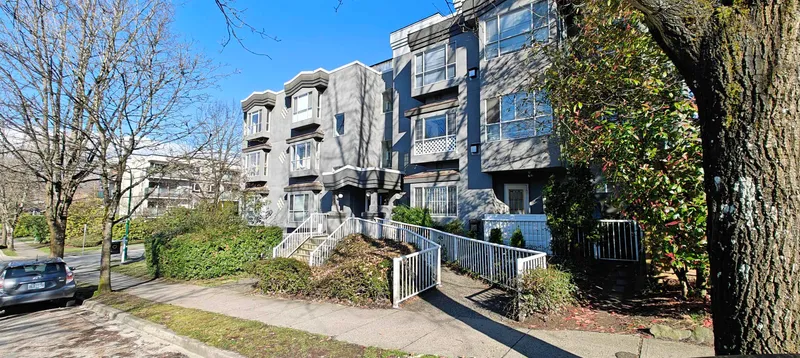 302 120 GARDEN DRIVE - photo 4 of 21