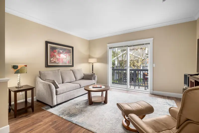 109 15236 36 AVENUE - photo 2 of 25