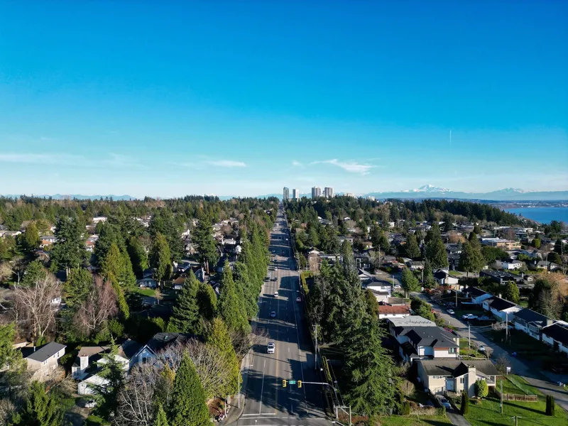 14204 NORTH BLUFF ROAD - photo 4 of 25