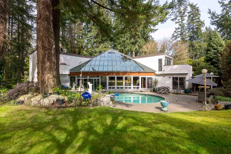 13642 28 AVENUE - photo 4 of 25