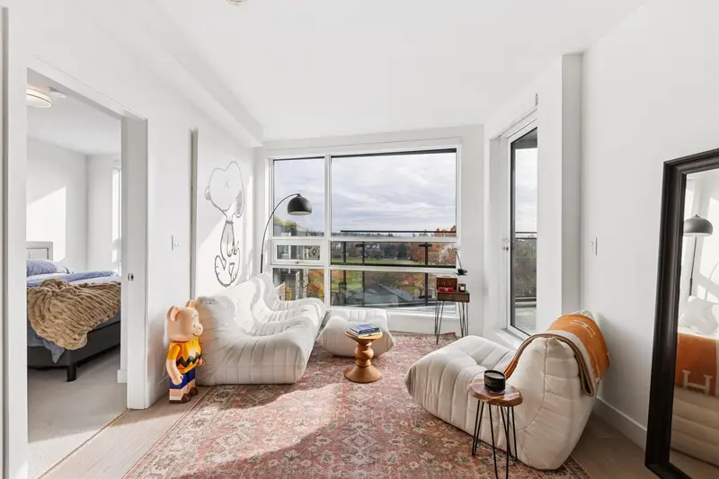 408 7638 CAMBIE STREET - photo 1 of 25