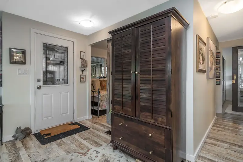 6 1840 160 STREET - photo 4 of 25