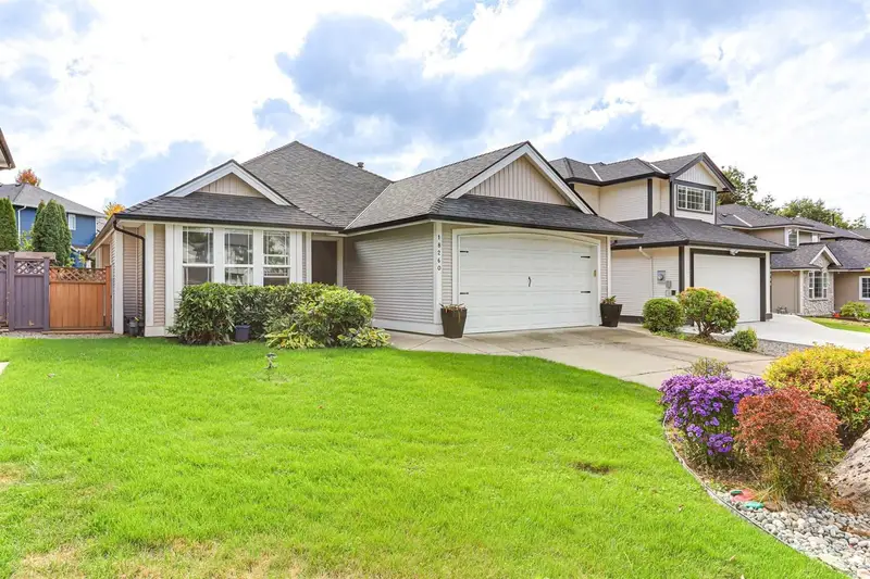 18260 69 AVENUE - photo 4 of 25