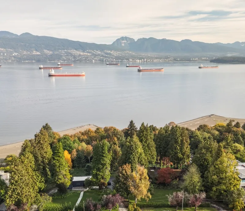 4755 BELMONT AVENUE - photo 4 of 5