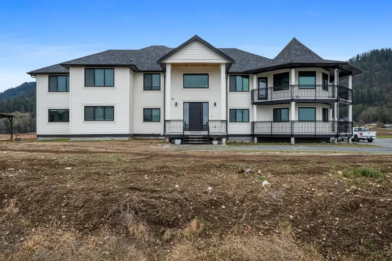 5390 BEHARRELL ROAD - photo 1 of 25