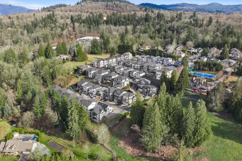 22 4295 OLD CLAYBURN ROAD - photo 3 of 25