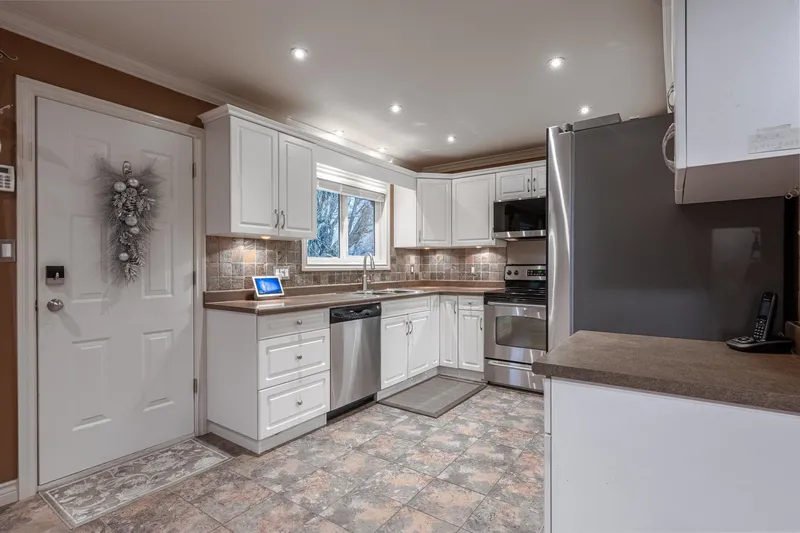 34047 MCCRIMMON DRIVE - photo 4 of 25